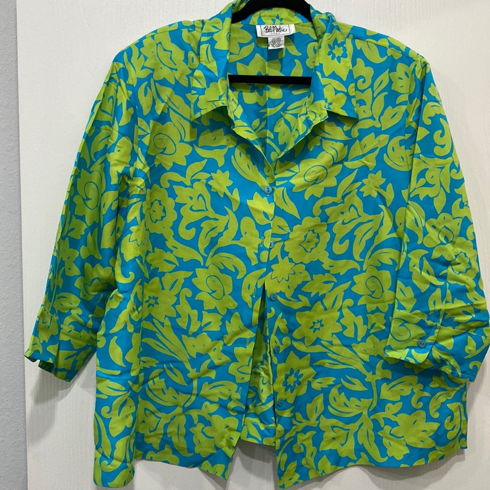 Bob Mackie top
